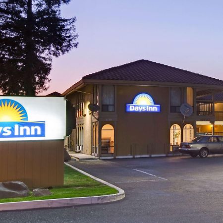 Days Inn By Wyndham San Jose Convention Center Экстерьер фото